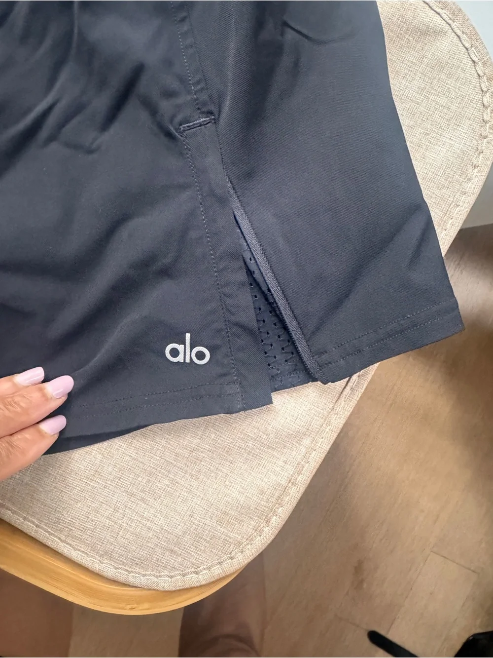 ALO Yoga Black Women's Athletic Skort with Built-In Shorts